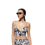 Amour-Geometric-Crop-Top_0b1ce705-e77e-4268-a84f-8f600ed110e5