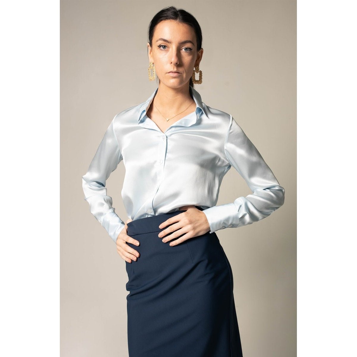Luxe-Silk-Blouse-in-Blue_a0a336e2-3e7f-448a-bea5-590b2bf6a19c 1260232498